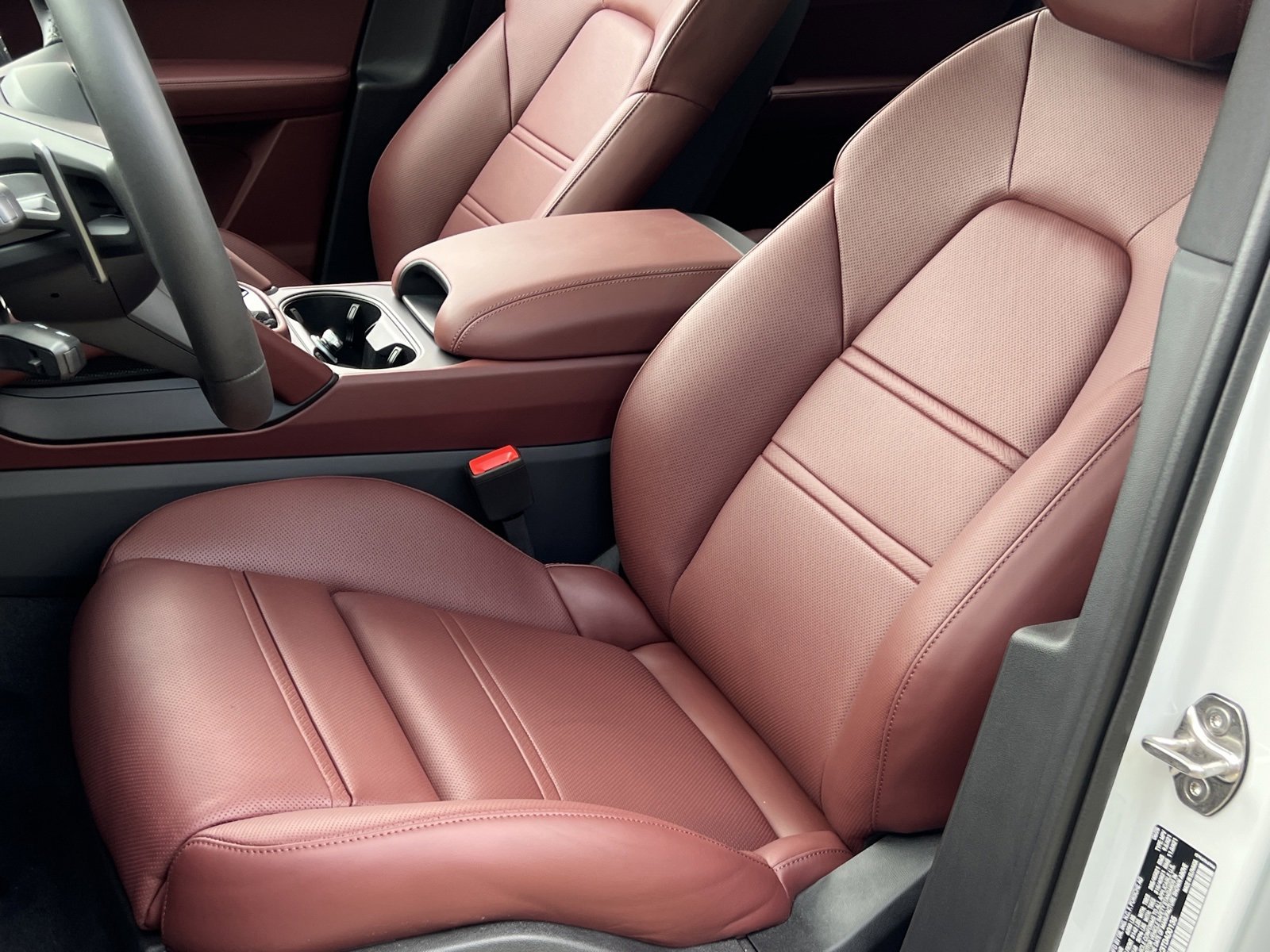 New 2026 Porsche Cayenne image 5