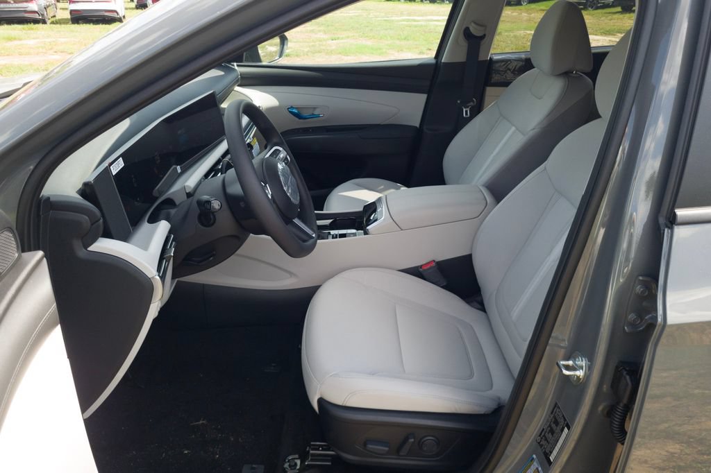 New 2026 Hyundai Tucson SEL Plus FWD image 12