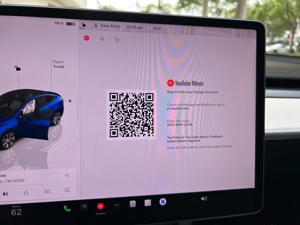 Used 2022 Tesla Model Y Long Range image 48