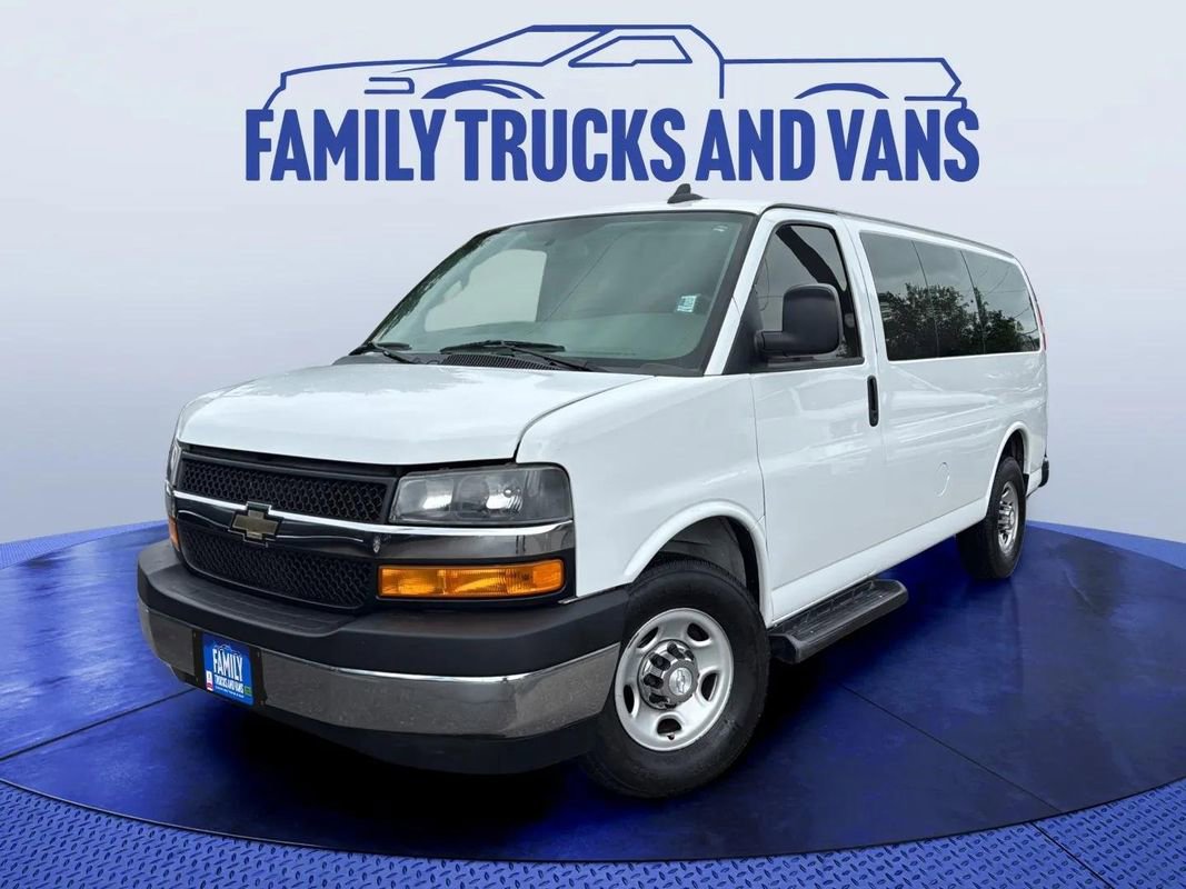 Used 2018 Chevrolet Express 3500 LT w/ LT Preferred Equipment Group