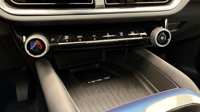 New 2026 Chevrolet Equinox EV LT FWD image 38