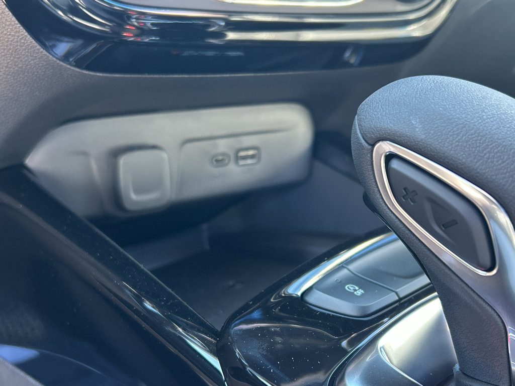 New 2026 Chevrolet Trax LT w/ Sunroof Package FWD image 20
