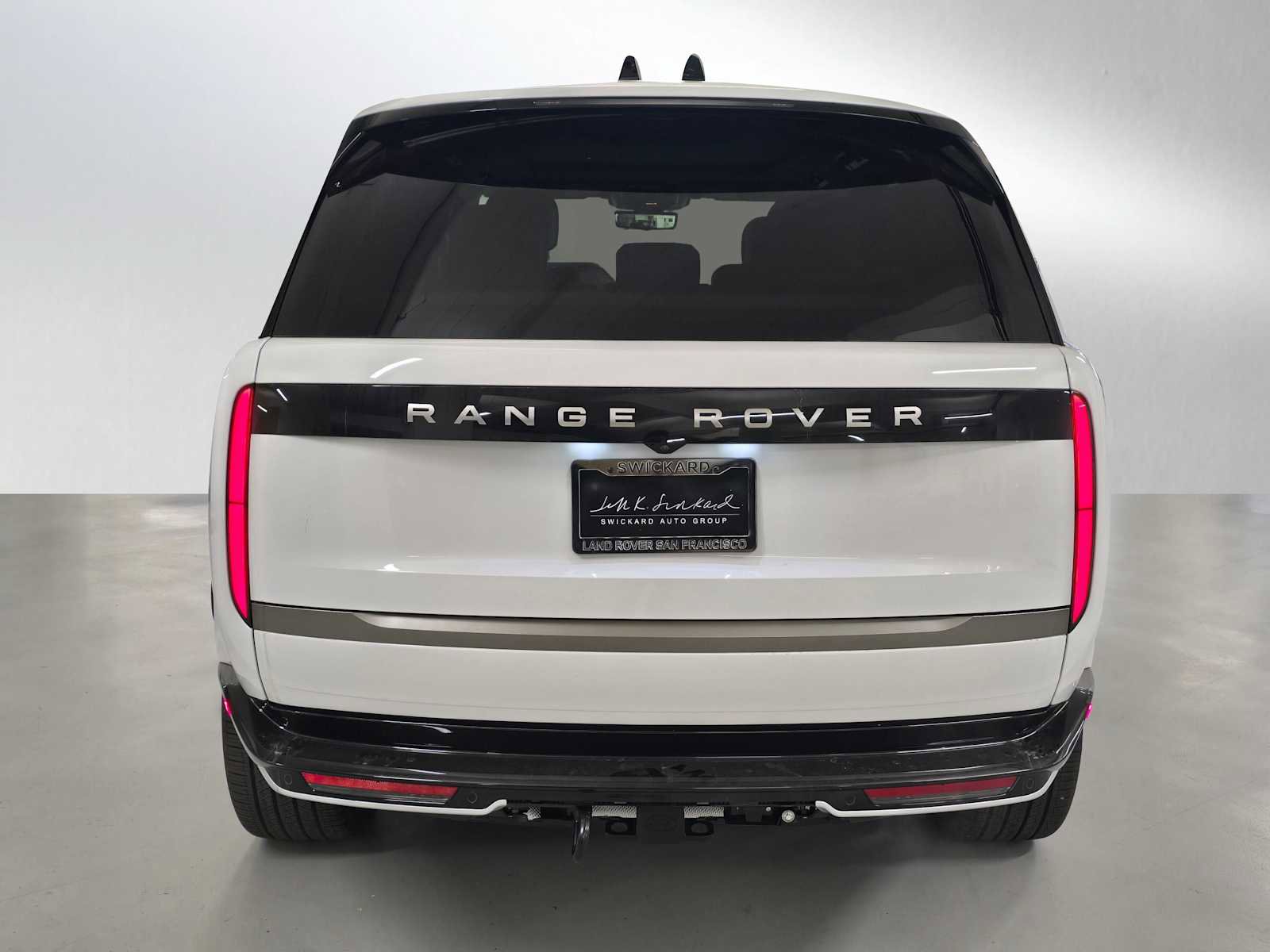New 2026 Land Rover Range Rover SE image 4