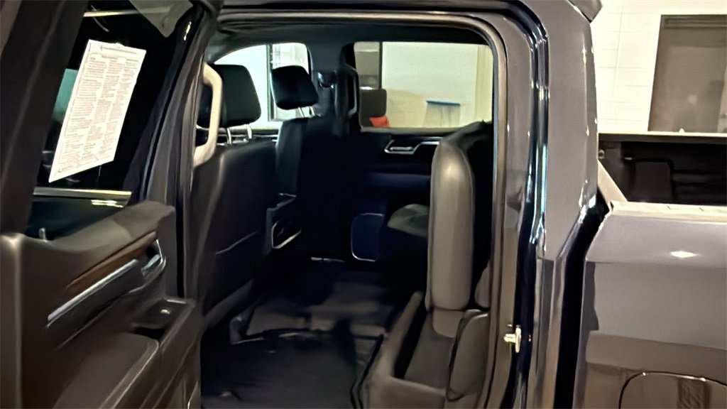 Used 2023 GMC Sierra 1500 SLT w/ SLT Premium Package image 20