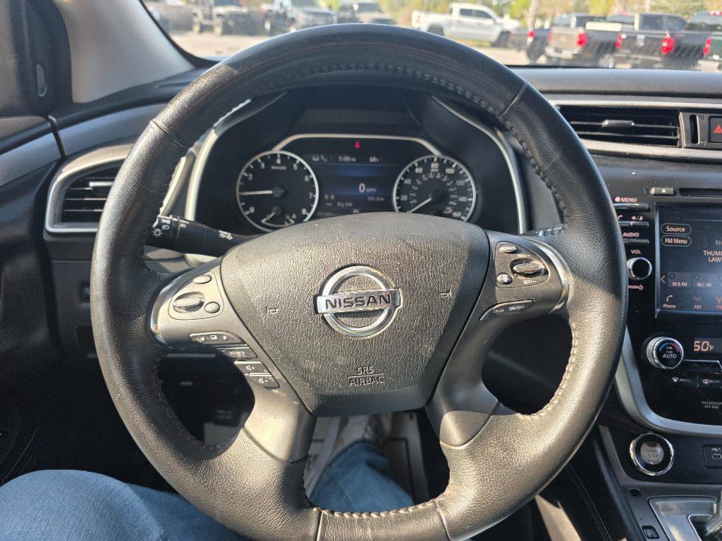 Used 2021 Nissan Murano SV FWD image 14