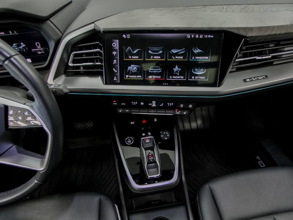 Used 2023 Audi Q4 e-tron Prestige AWD/4WD image 15