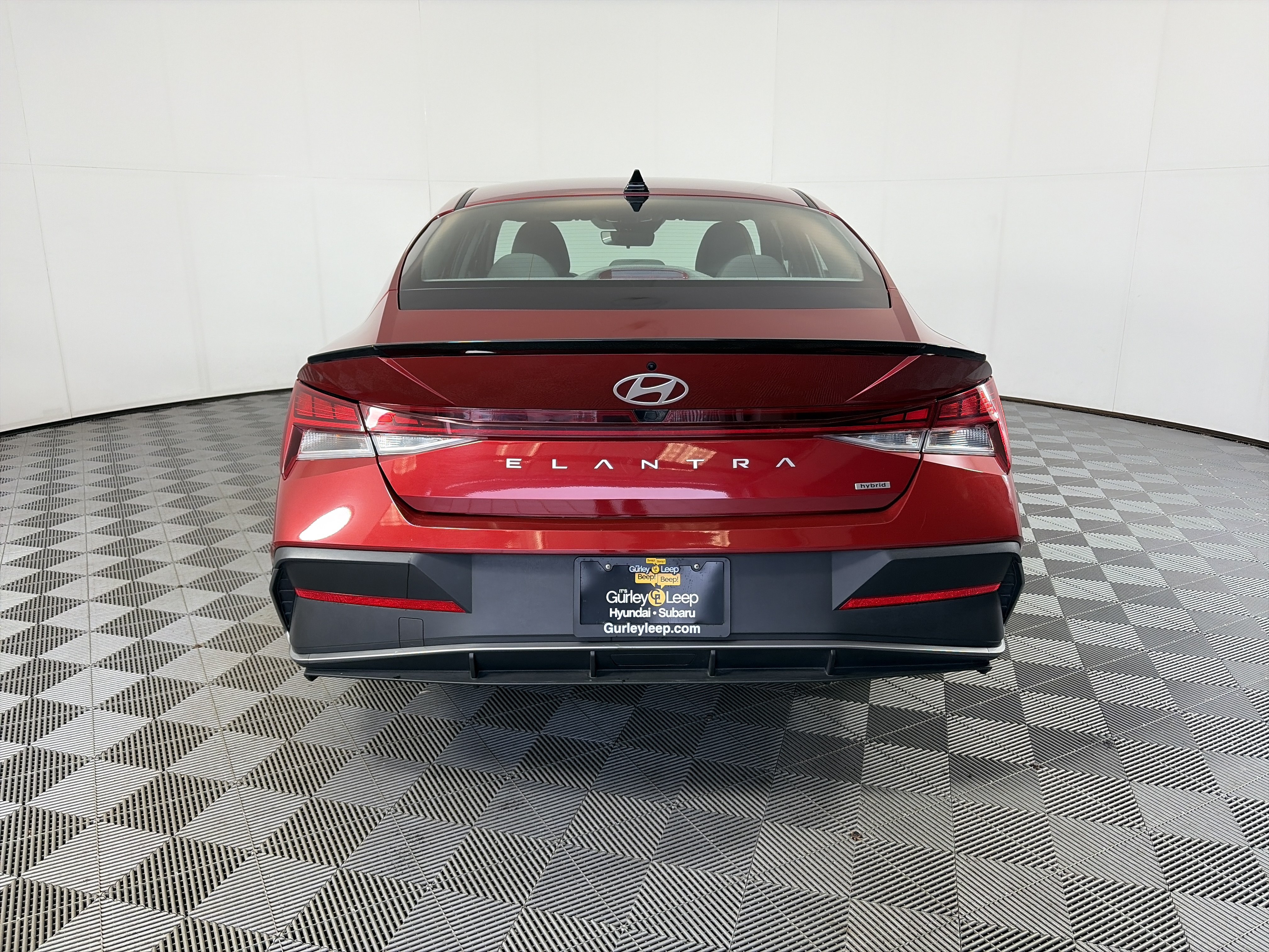 Used 2025 Hyundai Elantra SEL FWD image 9