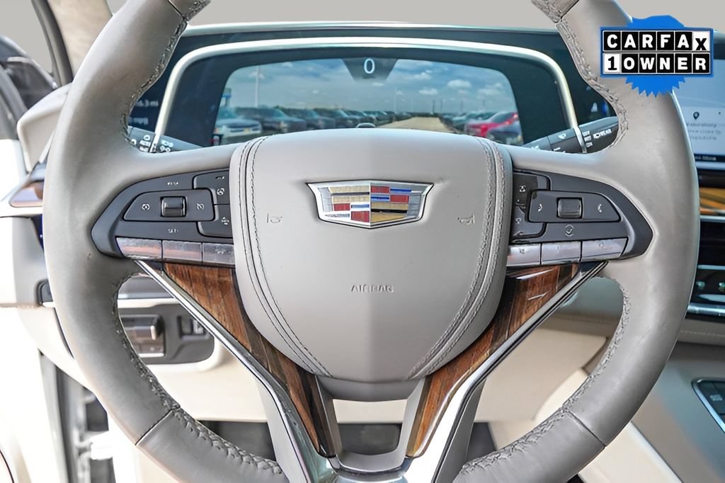 Certified 2024 Cadillac Escalade Sport Platinum w/ LPO, ONYX Package RWD image 18