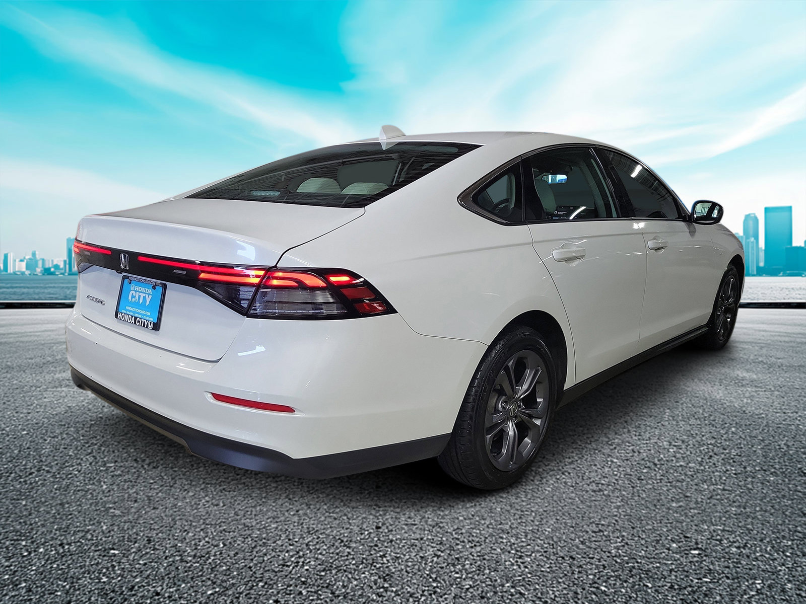 Used 2023 Honda Accord EX image 4