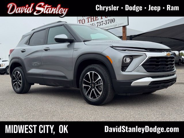 Used 2026 Chevrolet TrailBlazer LT AWD/4WD image 1