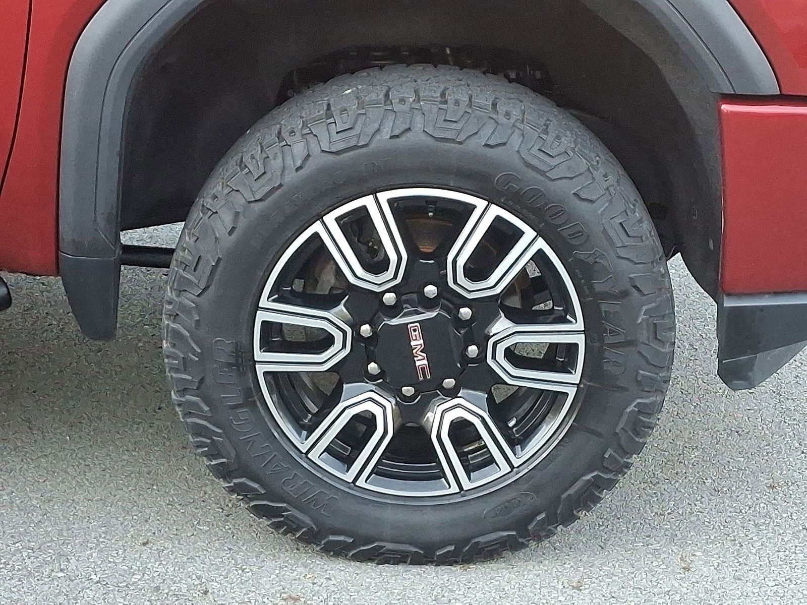 Used 2023 GMC Sierra 2500 AT4 w/ Gooseneck/5TH Wheel Package image 8