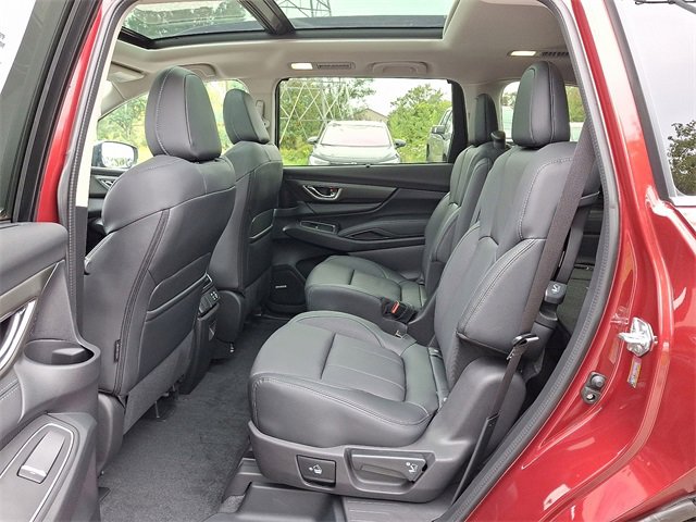 New 2025 Subaru Ascent Limited image 6