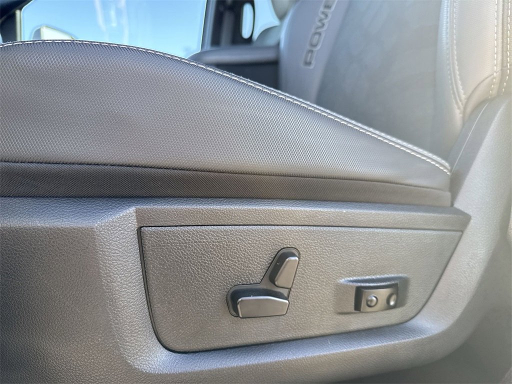 Used 2018 RAM 2500 Power Wagon w/ Luxury Group image 14