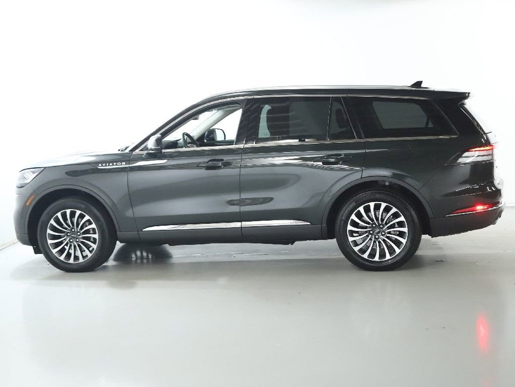 Certified 2023 Lincoln Aviator Reserve w/ Equipment Group 201A image 42
