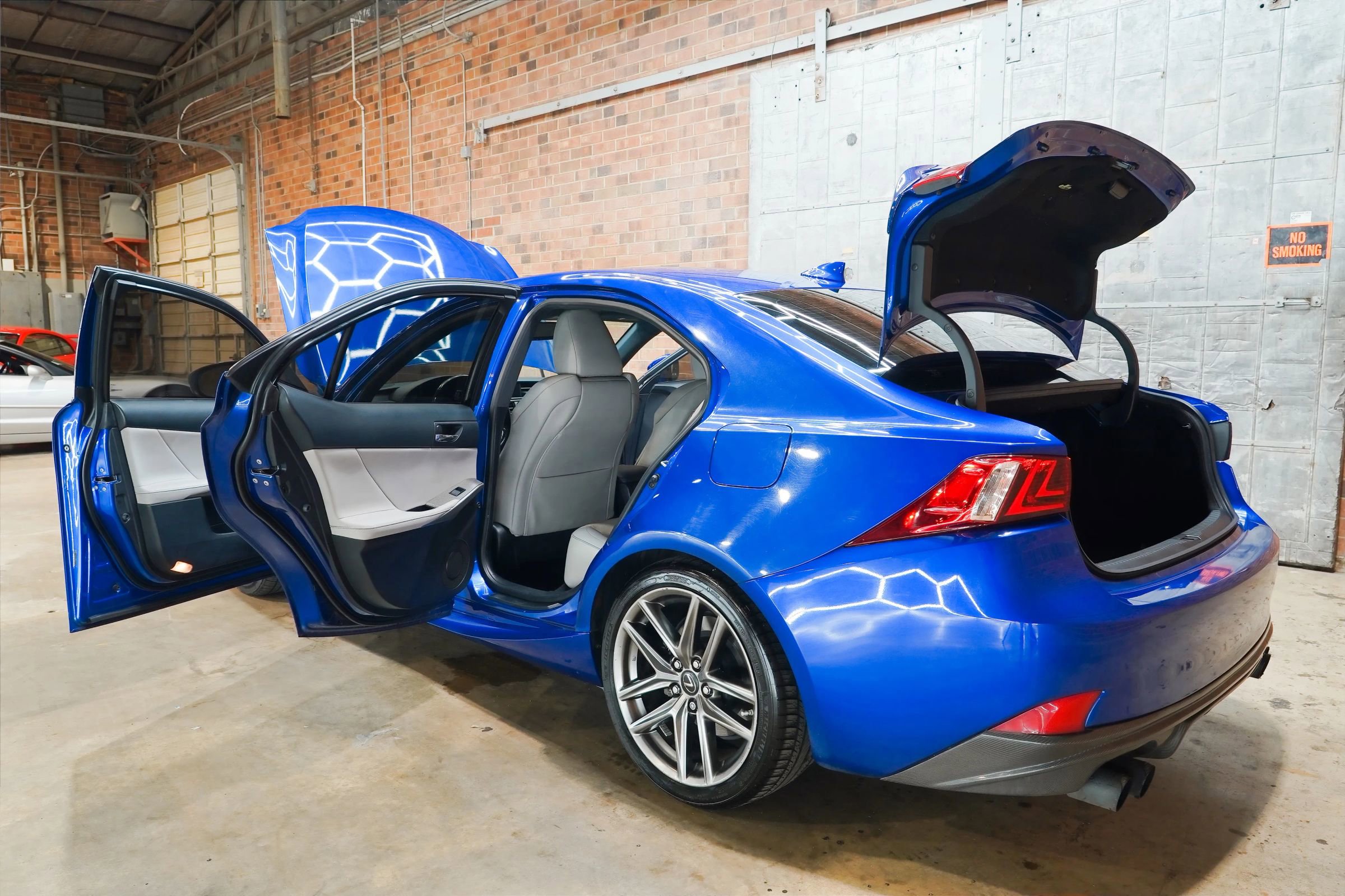Used 2016 Lexus IS 350 AWD w/ F Sport Package image 29