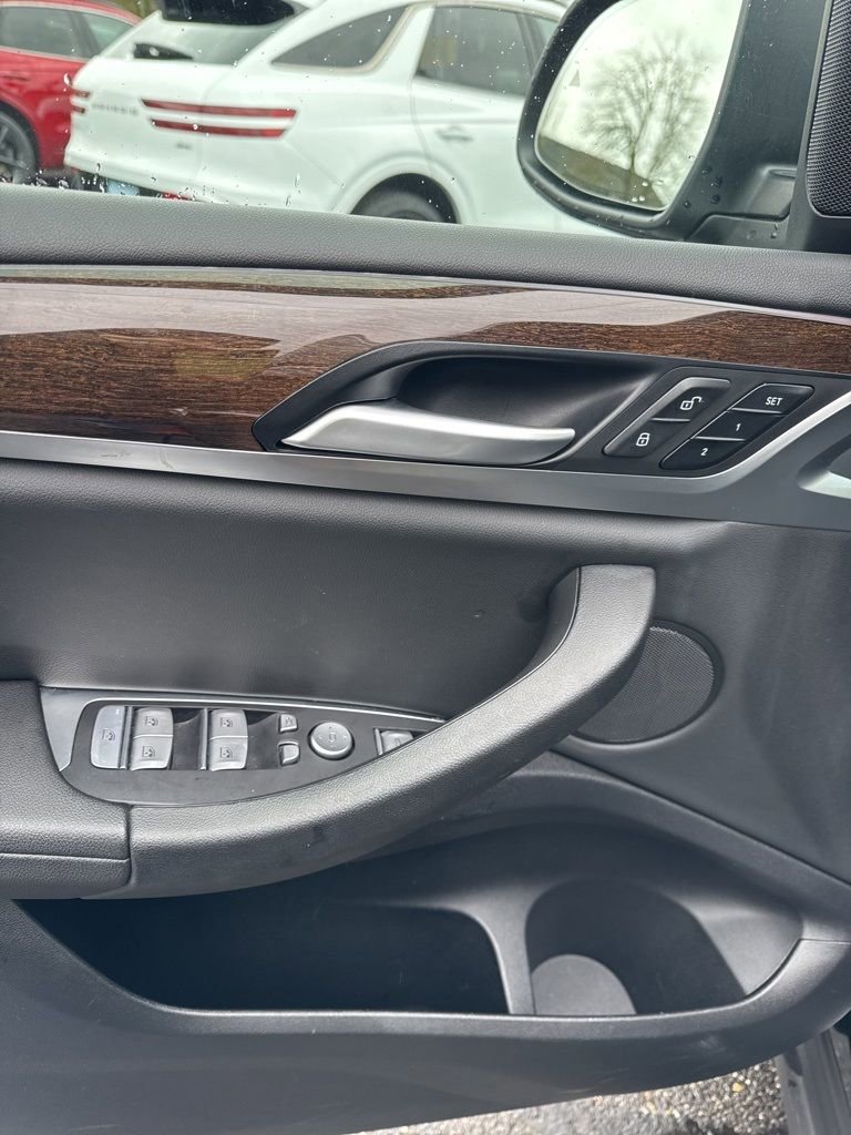 Used 2024 BMW X3 xDrive30i image 17