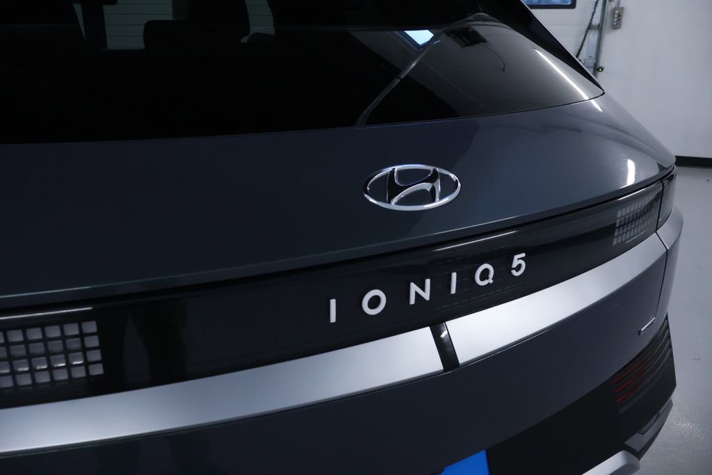 Used 2022 Hyundai Ioniq 5 SE image 10