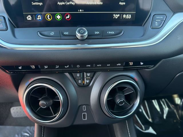 Used 2025 Chevrolet Blazer LT image 24