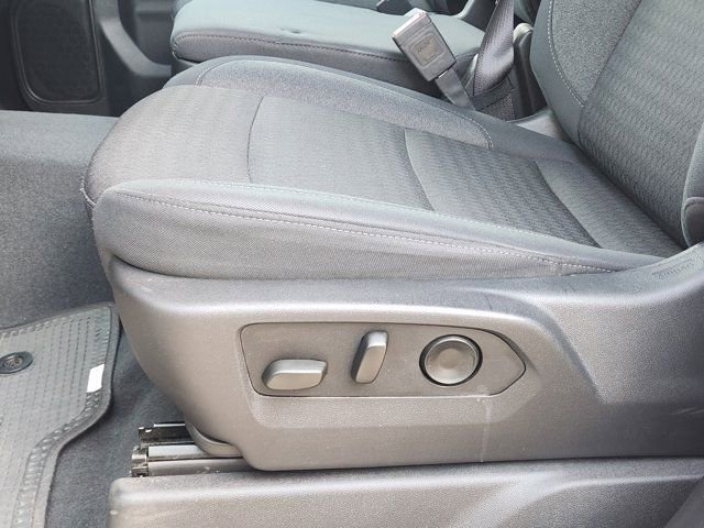 Used 2025 Chevrolet Silverado 2500 Custom w/ Custom Value Package image 23