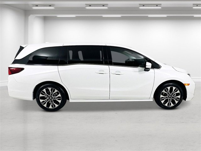 New 2026 Honda Odyssey Elite image 2