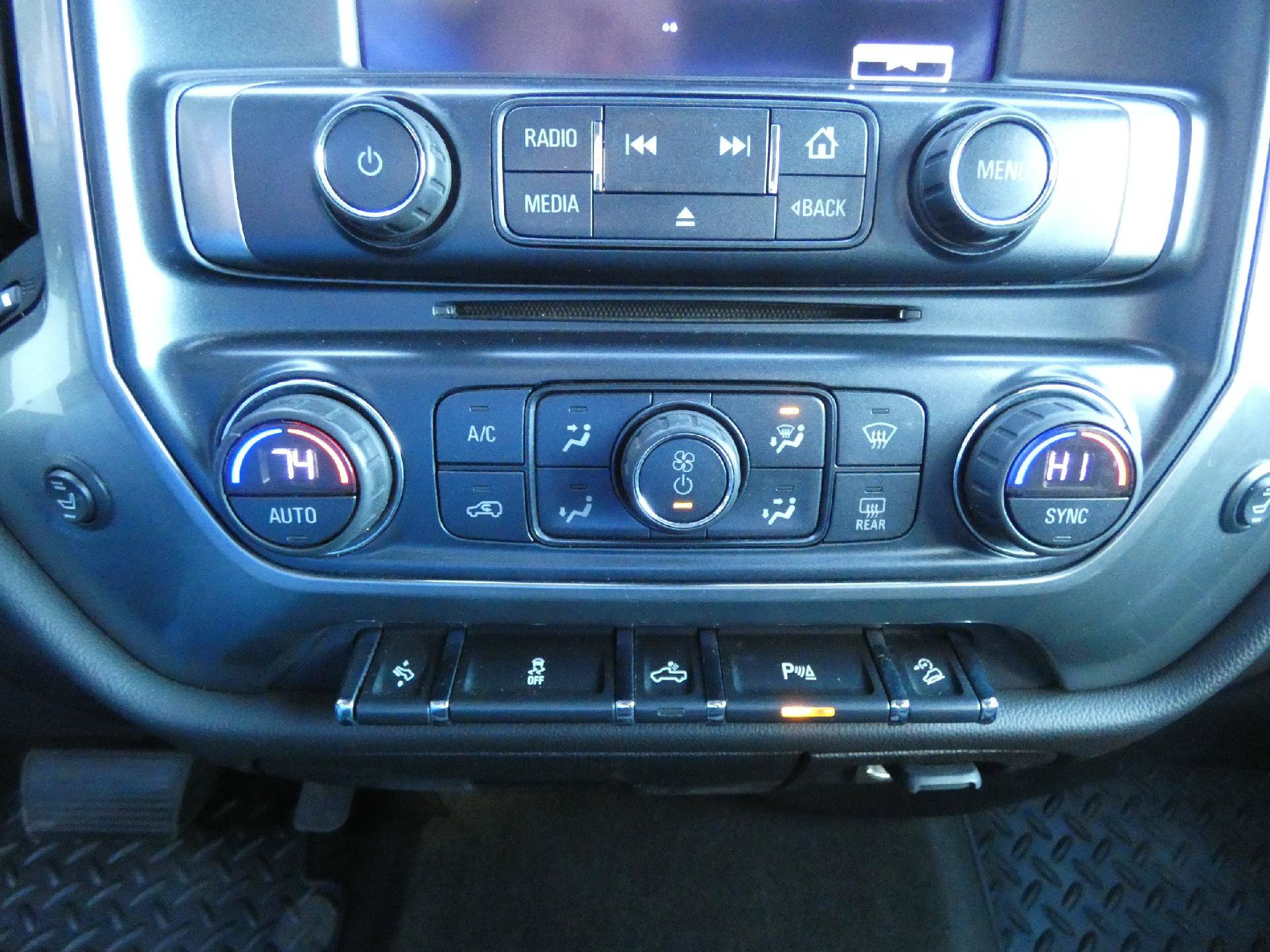 Used 2018 Chevrolet Silverado 2500 LT w/ All Star Edition AWD/4WD image 23