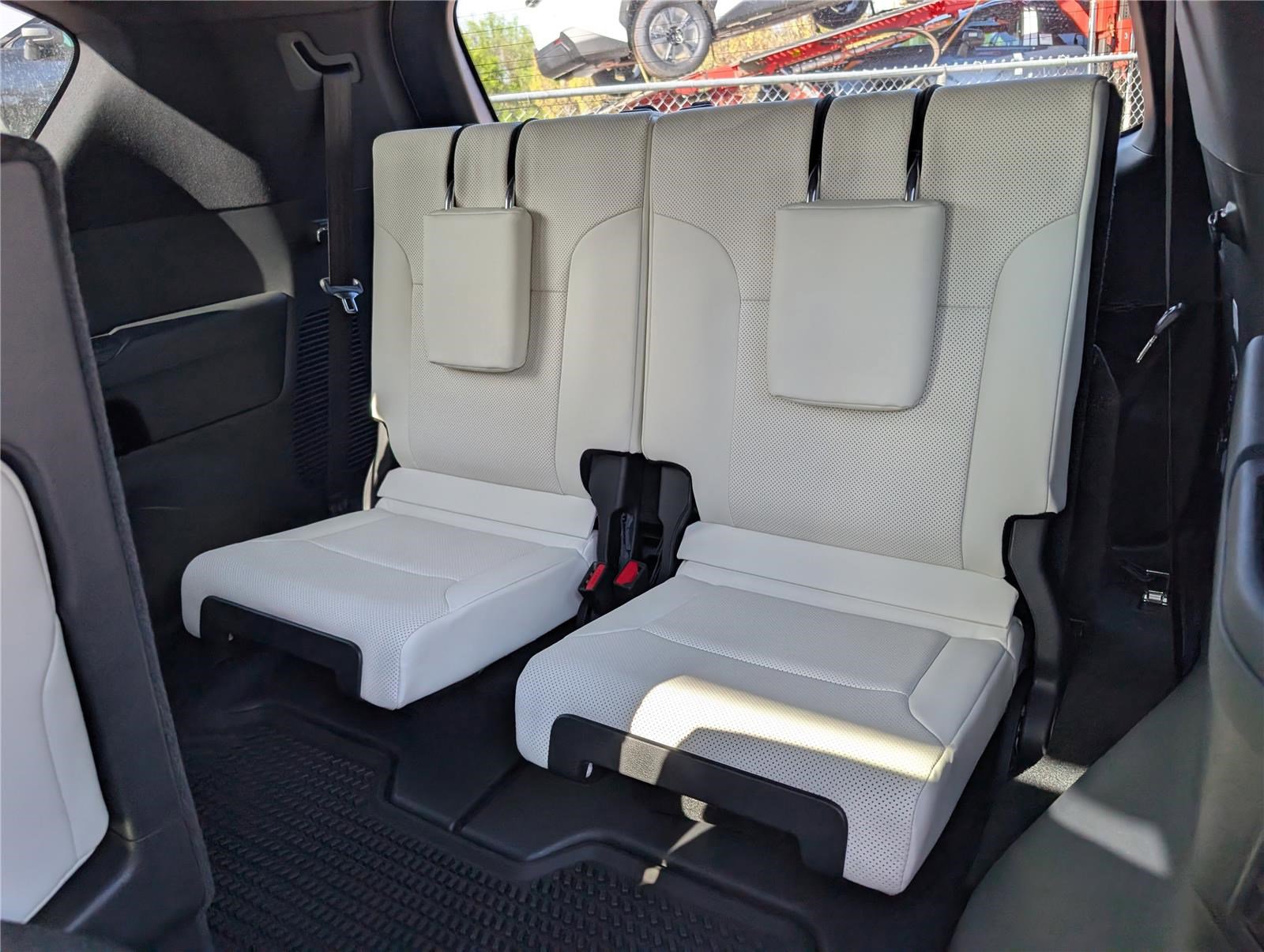 New 2026 Lexus LX 600 4WD w/ Luxury Package image 12