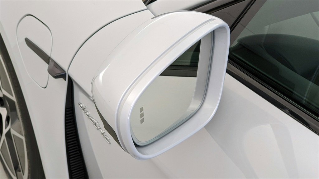 Certified 2025 Porsche Taycan 4S image 59