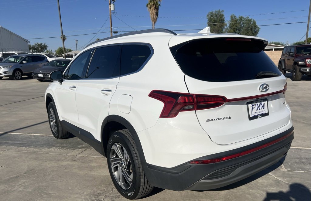Used 2023 Hyundai Santa Fe SEL image 3