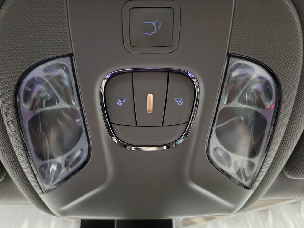 Used 2022 Jeep Compass Latitude w/ Convenience Group image 17