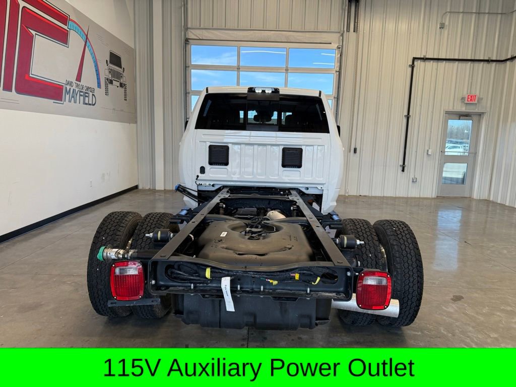 New 2026 RAM 3500 Big Horn w/ Laramie Trim Package image 11
