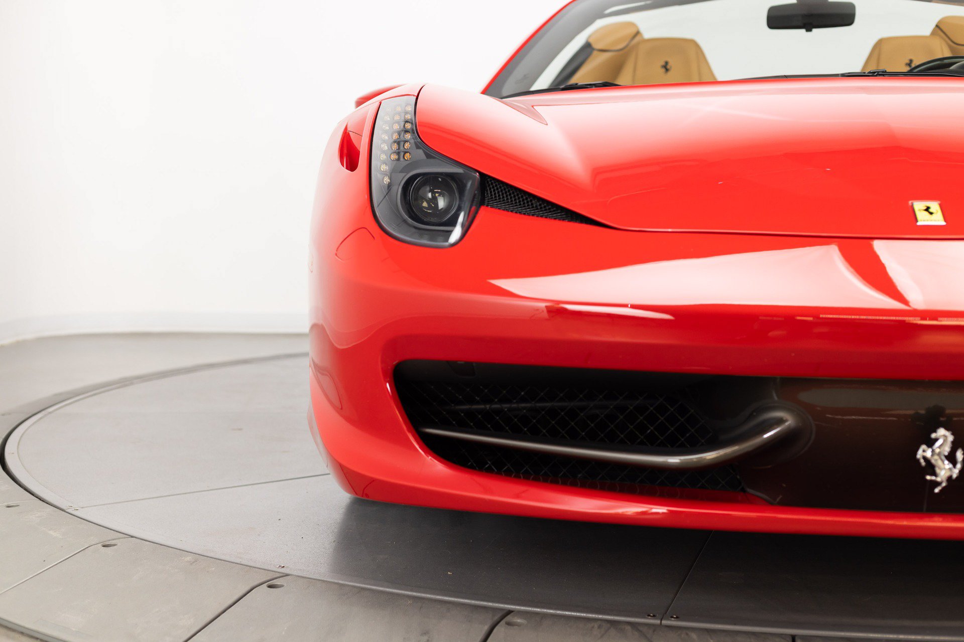 Certified 2014 Ferrari 458 Spider RWD image 29