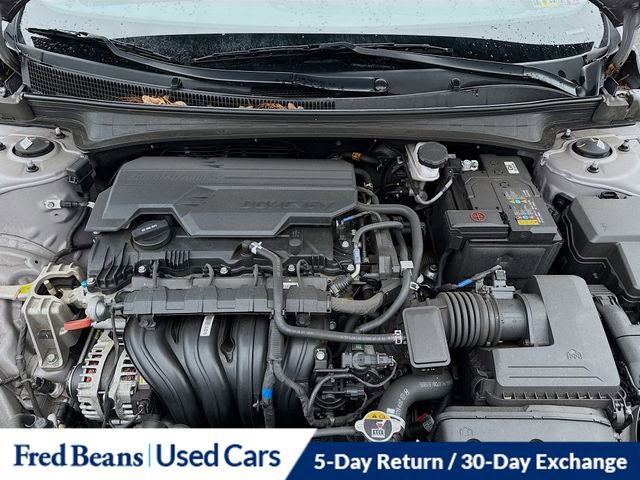 Used 2023 Hyundai Elantra SEL w/ Convenience Package image 30