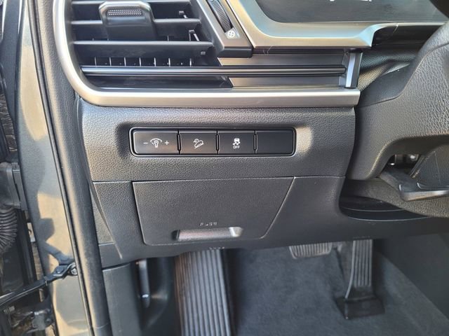 Used 2024 Kia Telluride LX image 23