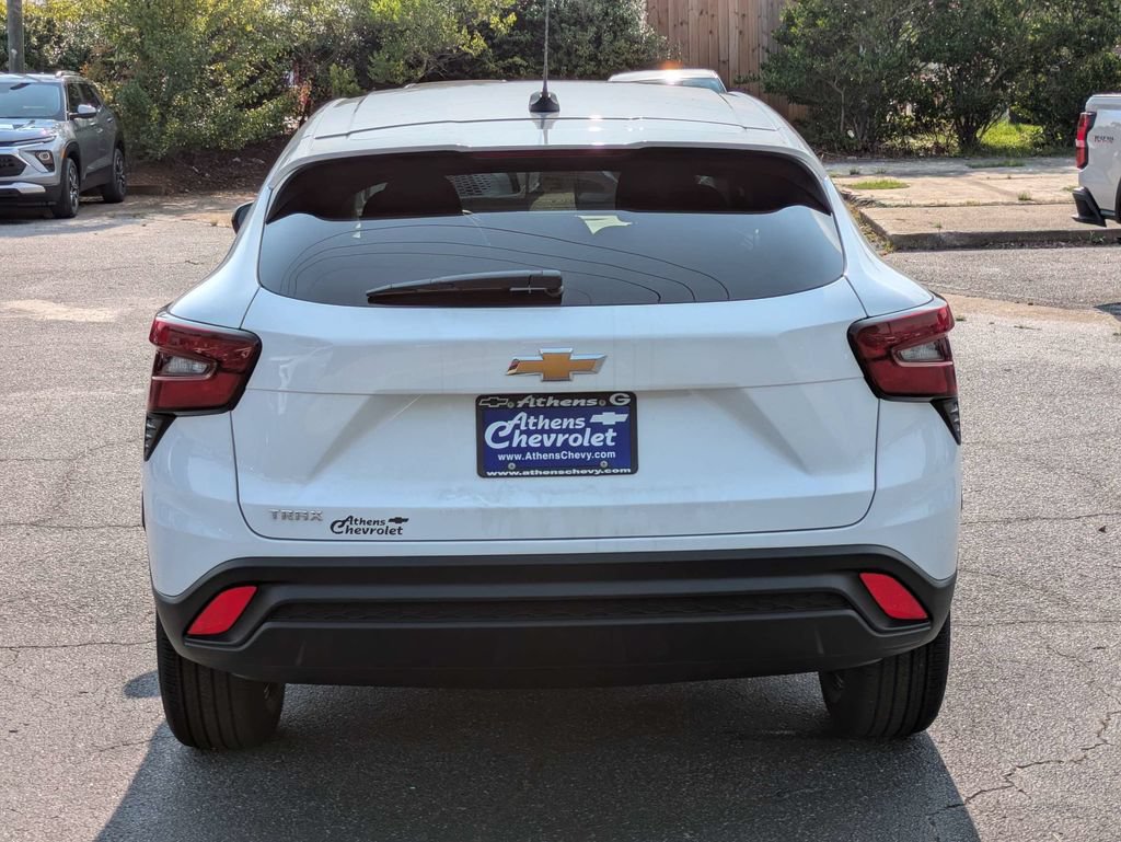 New 2026 Chevrolet Trax LS FWD image 5
