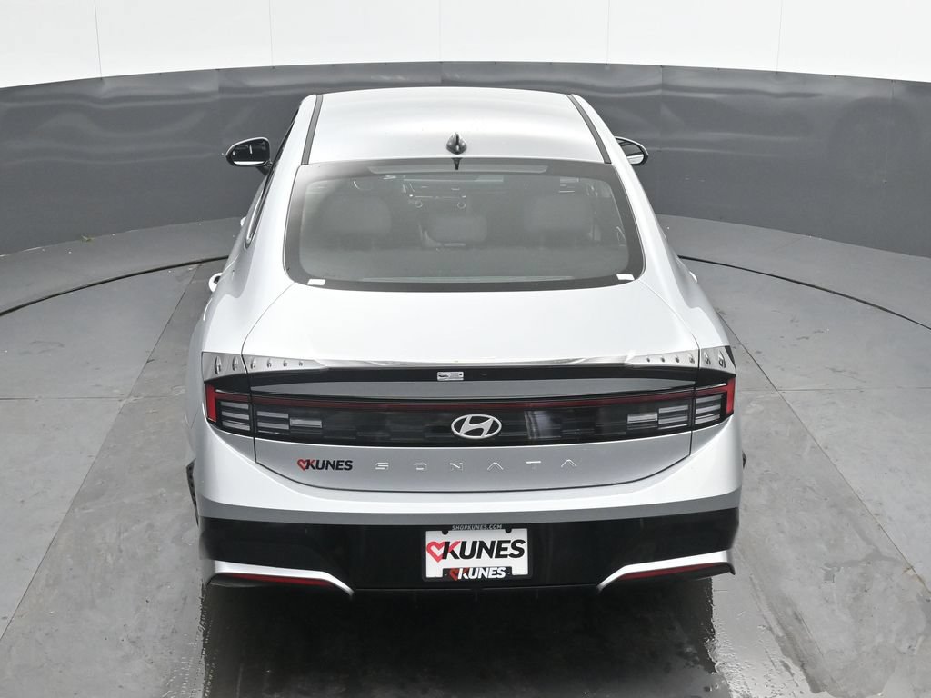 New 2026 Hyundai Sonata SEL FWD image 30