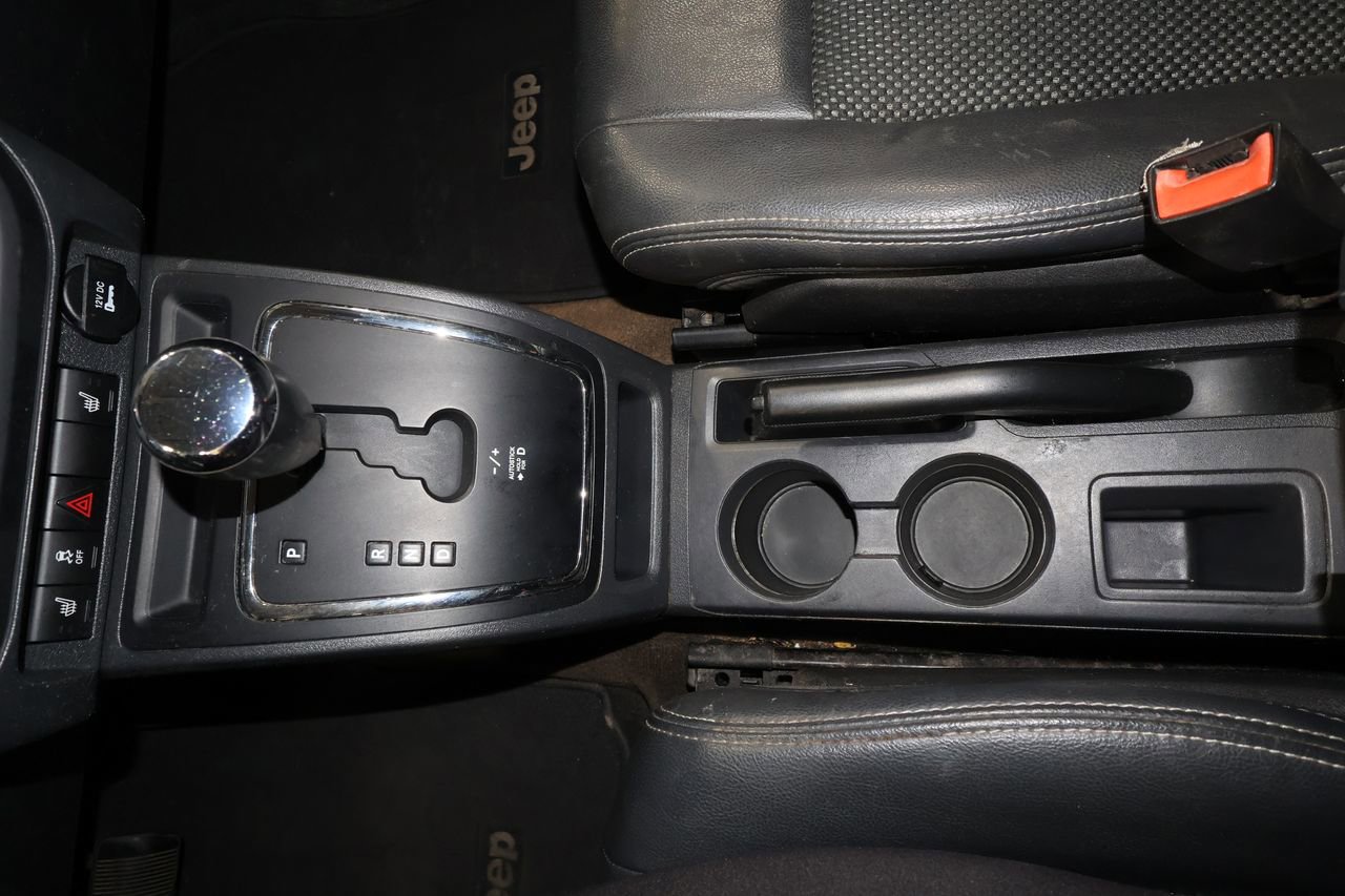 Used 2016 Jeep Patriot Sport w/ Power Value Group image 9