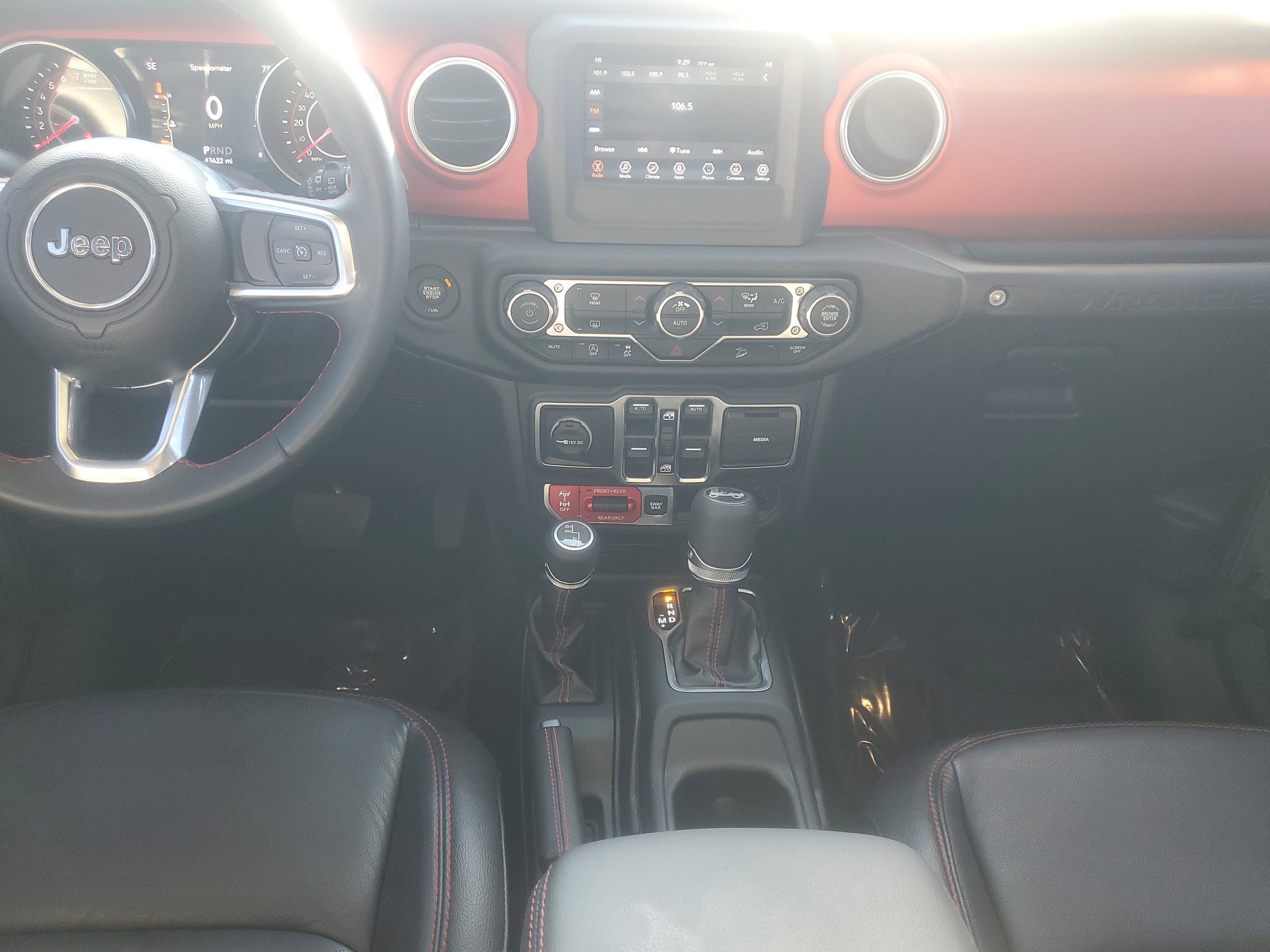 Used 2019 Jeep Wrangler Unlimited Rubicon image 16