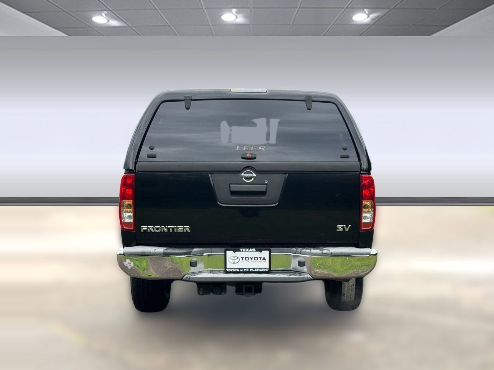 Used 2015 Nissan Frontier SV RWD image 10