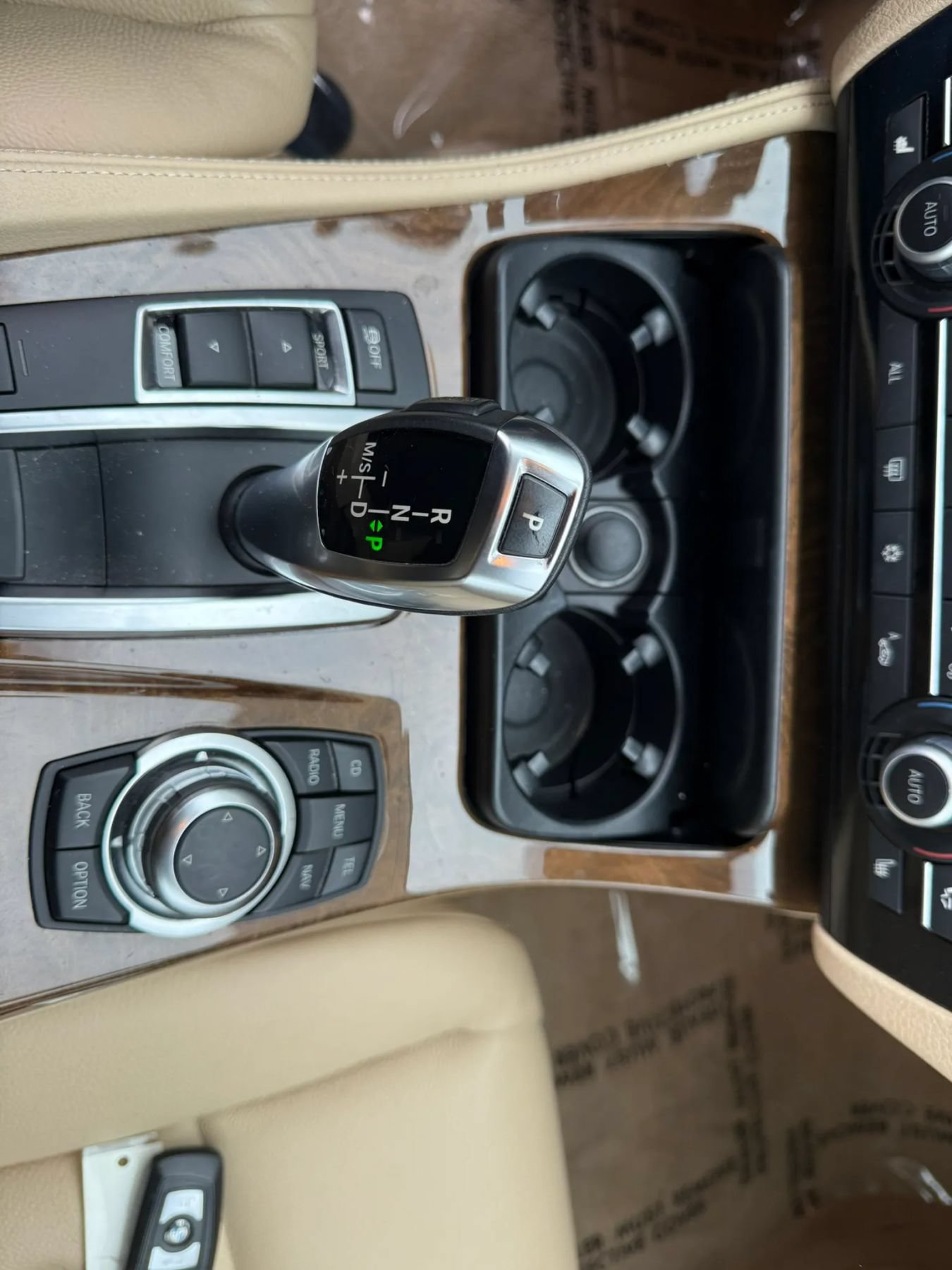Used 2012 BMW 528i xDrive Sedan AWD/4WD image 38