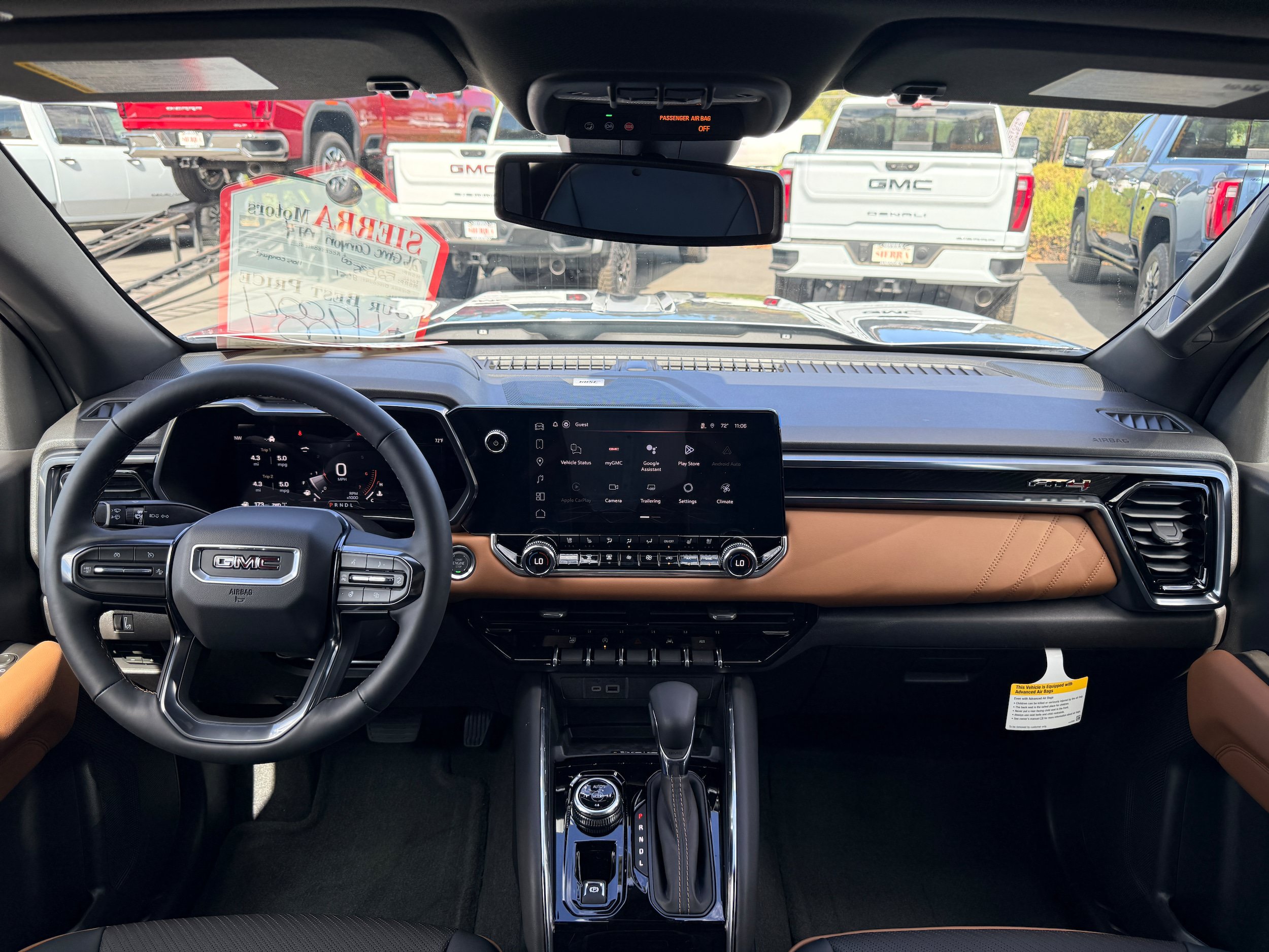 New 2026 GMC Canyon AT4 w/ Technology Plus Package AWD/4WD image 18