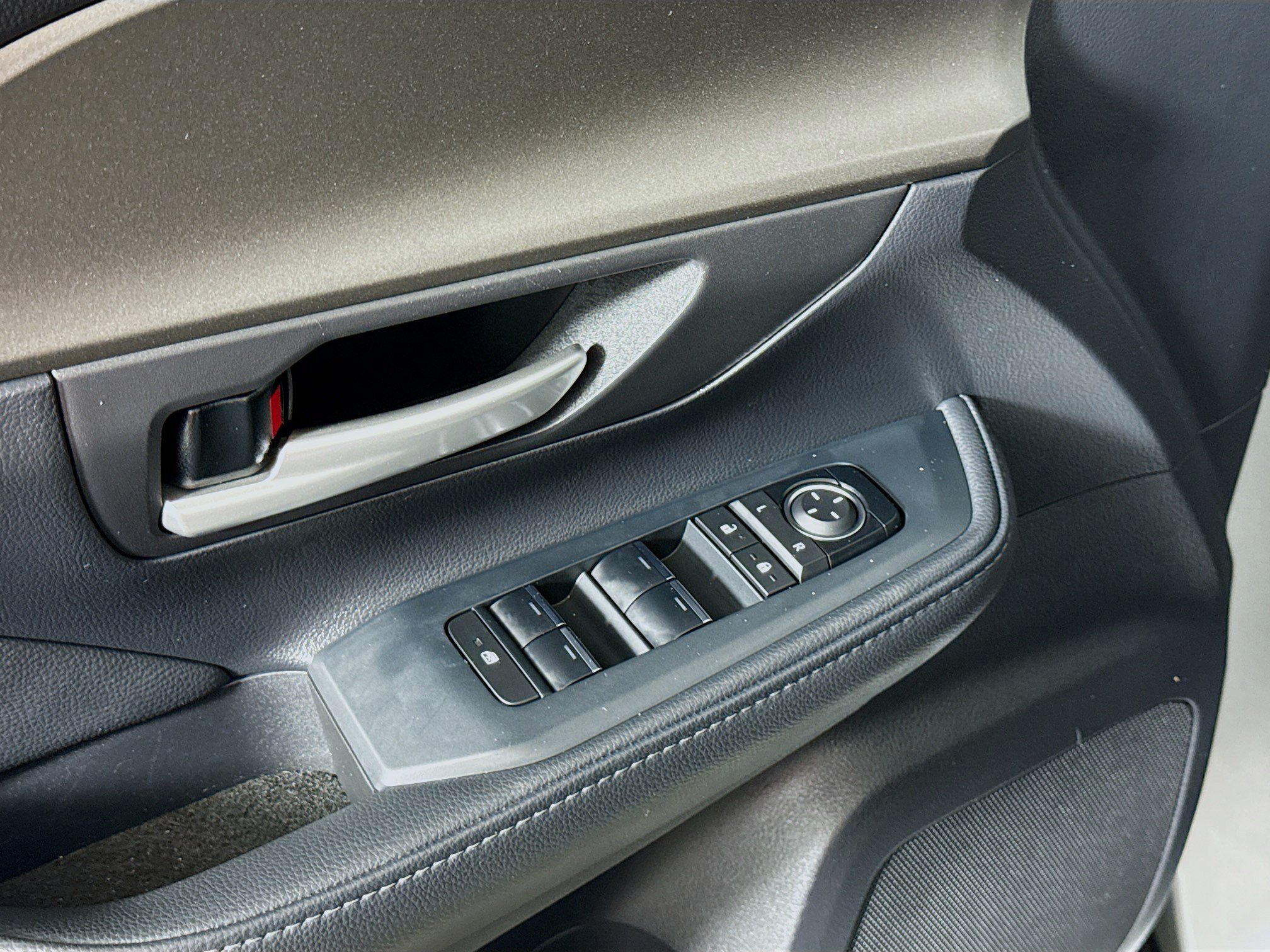 Certified 2026 Toyota Grand Highlander AWD Hybrid image 18