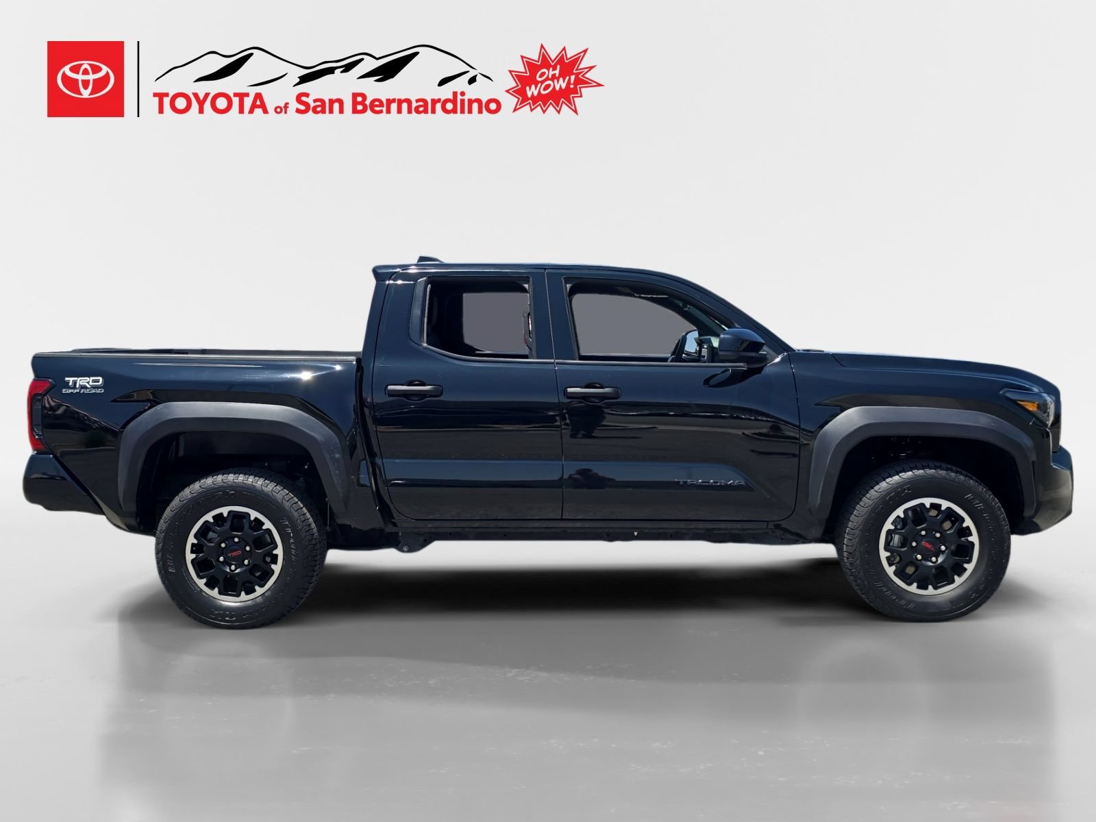 Certified 2025 Toyota Tacoma TRD Off-Road AWD/4WD image 6