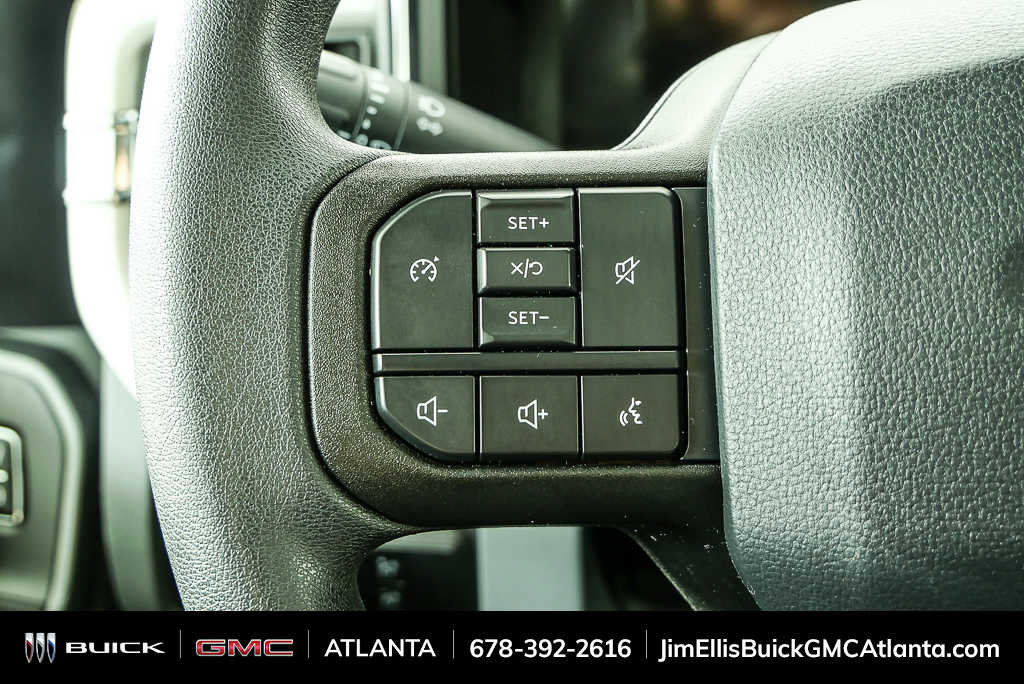 Used 2024 Ford F250 XLT w/ XLT Premium Package image 11