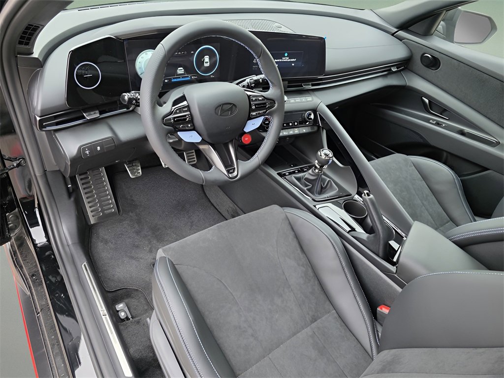 New 2025 Hyundai Elantra N image 14