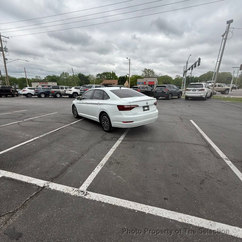 Used 2019 Volkswagen Jetta SE FWD image 10