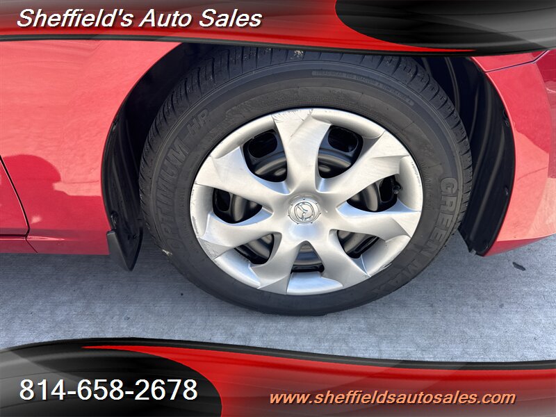 Used 2015 MAZDA MAZDA3 i Sport FWD image 37