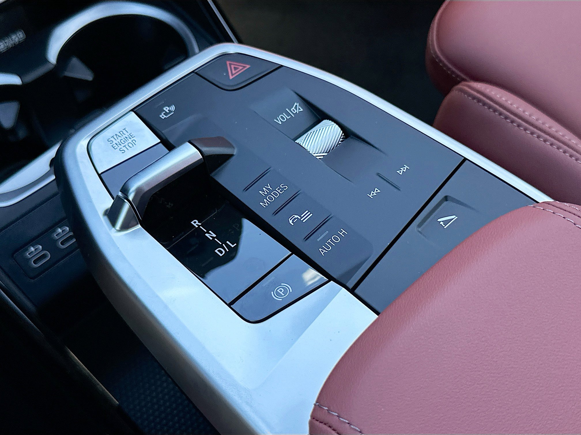 New 2026 BMW X1 xDrive28i w/ Convenience Package image 14