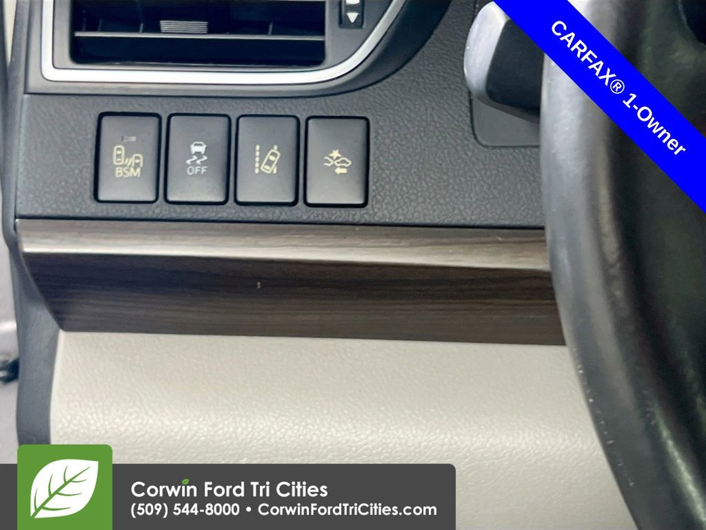 Used 2015 Toyota Camry XLE w/ Advanced Technology Package image 20