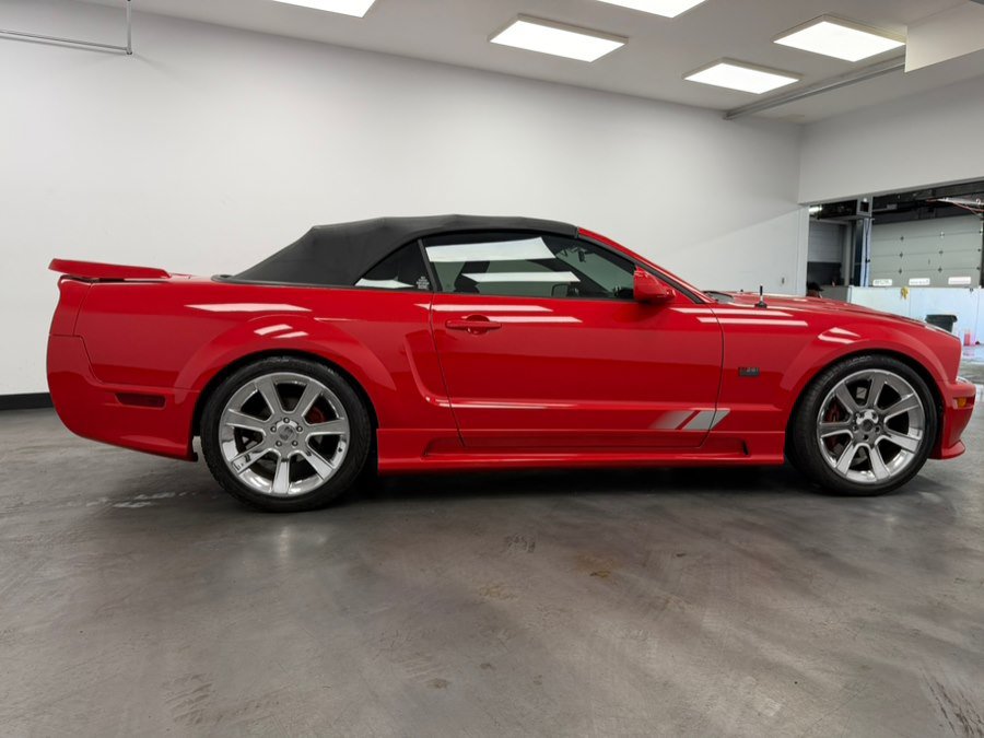 Used 2005 Ford Mustang GT Premium RWD image 18