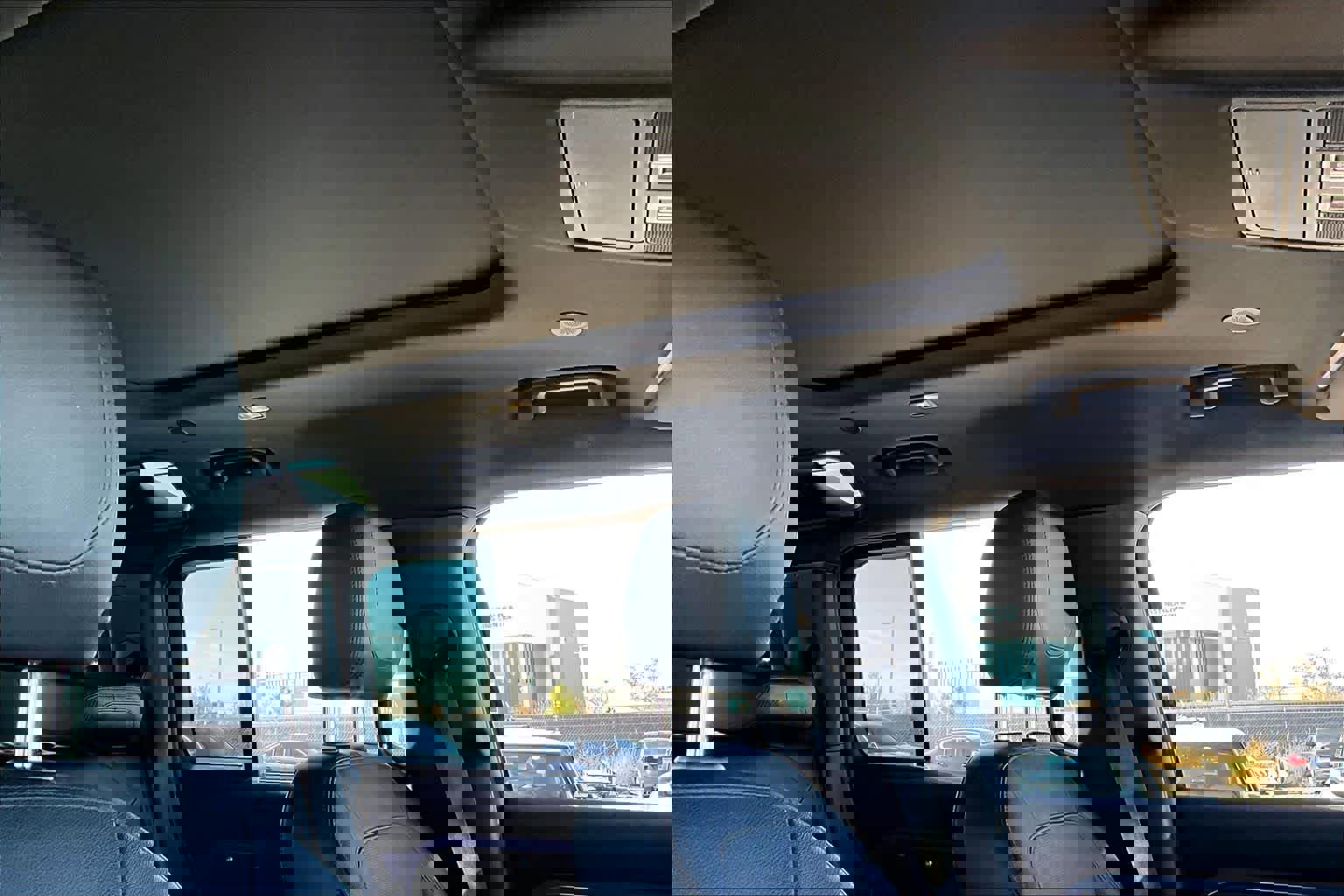 Used 2021 Land Rover Defender 110 S image 12